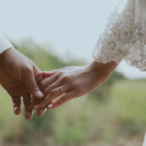 Marriage is the beginning of knowing and supporting each other, growing old together.