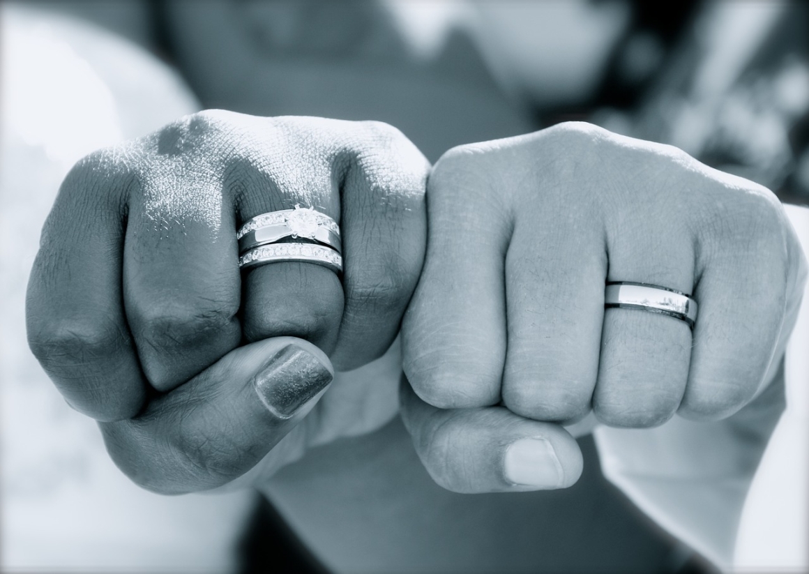 marriage-2364465_1280