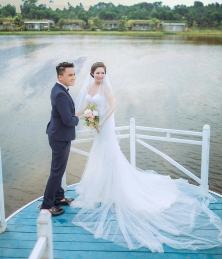 The Importance of Pre-Marital Counseling: Preparing for a Lifelong Journey Together