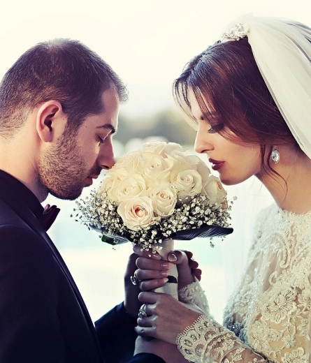 Why do people propose with diamond rings?