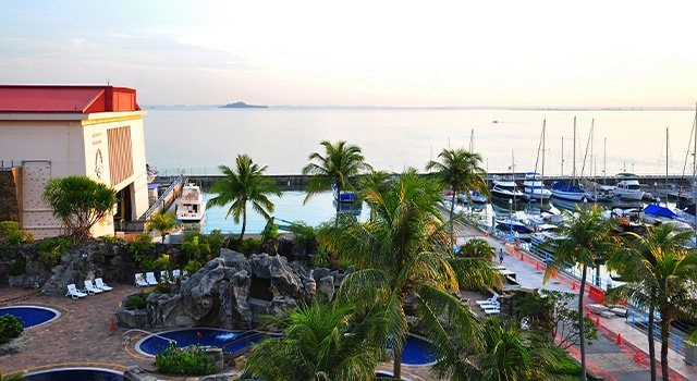 ALUXE & Raffles Marina Ltd